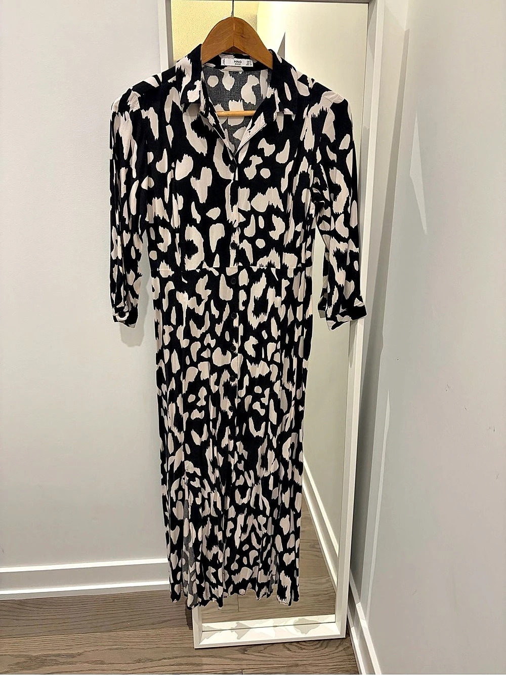 Mango Animal Print Maxi Dress in Black & White Size Large Like New